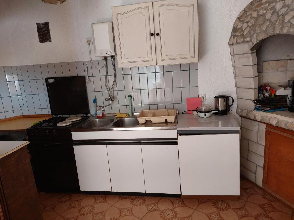 Rooms Marto Rab Town Exterior foto