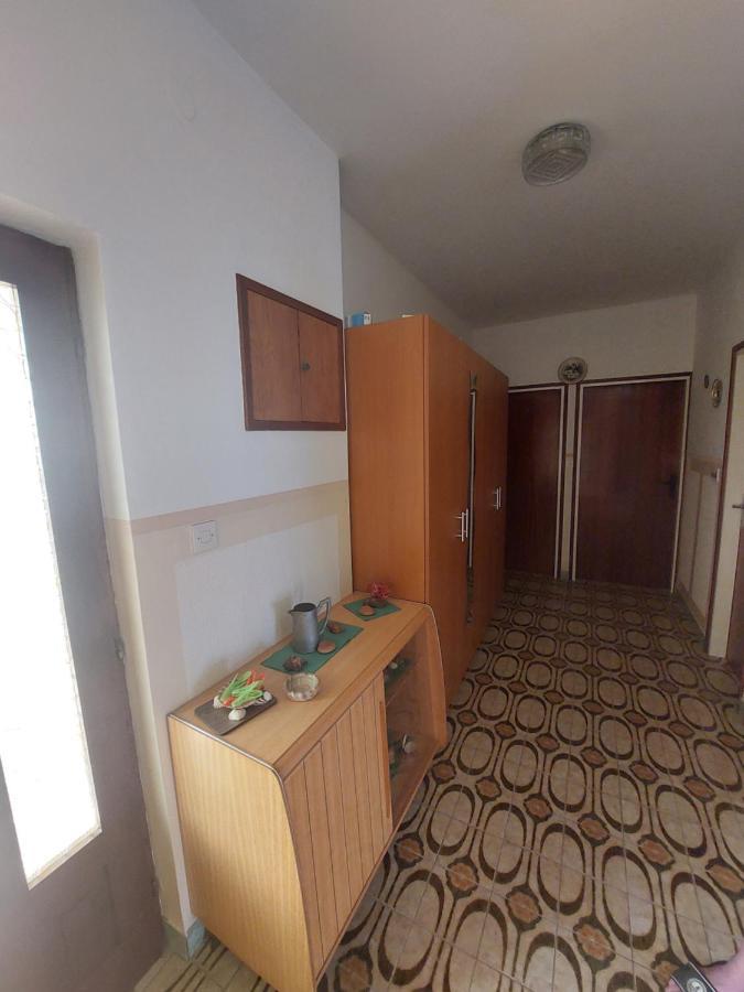 Rooms Marto Rab Town Exterior foto
