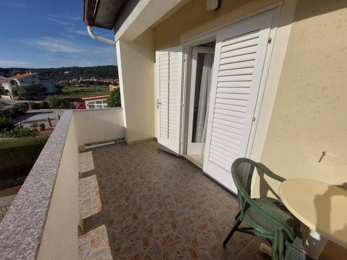 Rooms Marto Rab Town Exterior foto